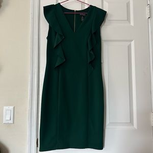 Ruffle dress with stretch